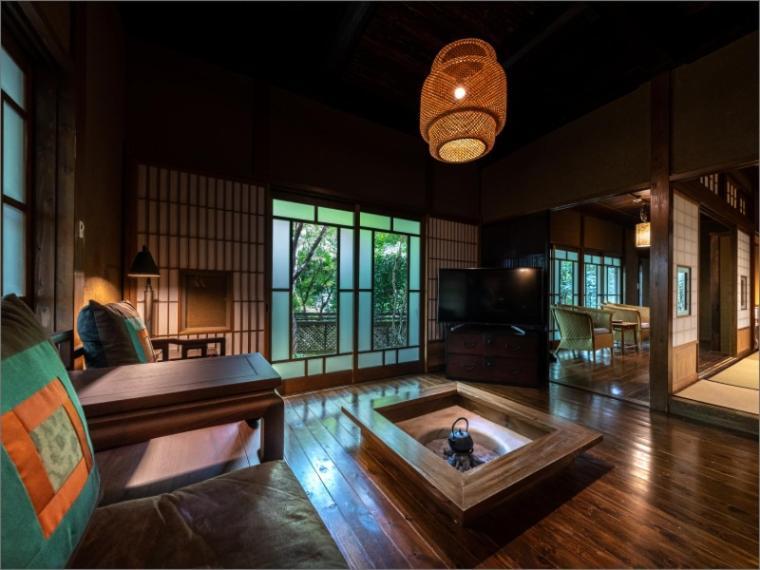 Nihon-No-Ashitaba Hotel Yufu Bagian luar foto
