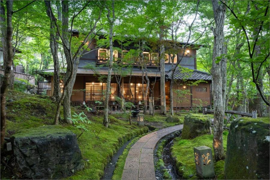 Nihon-No-Ashitaba Hotel Yufu Bagian luar foto