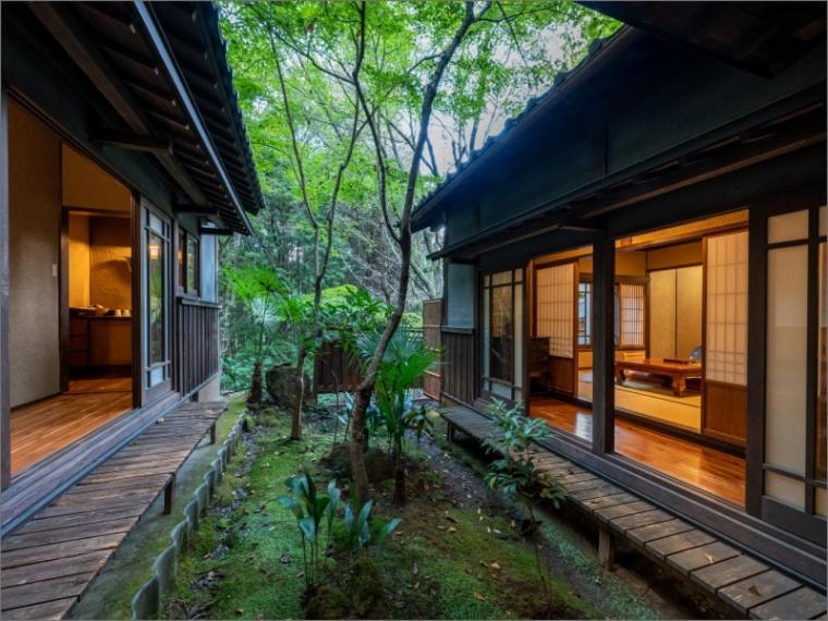 Nihon-No-Ashitaba Hotel Yufu Ruang foto